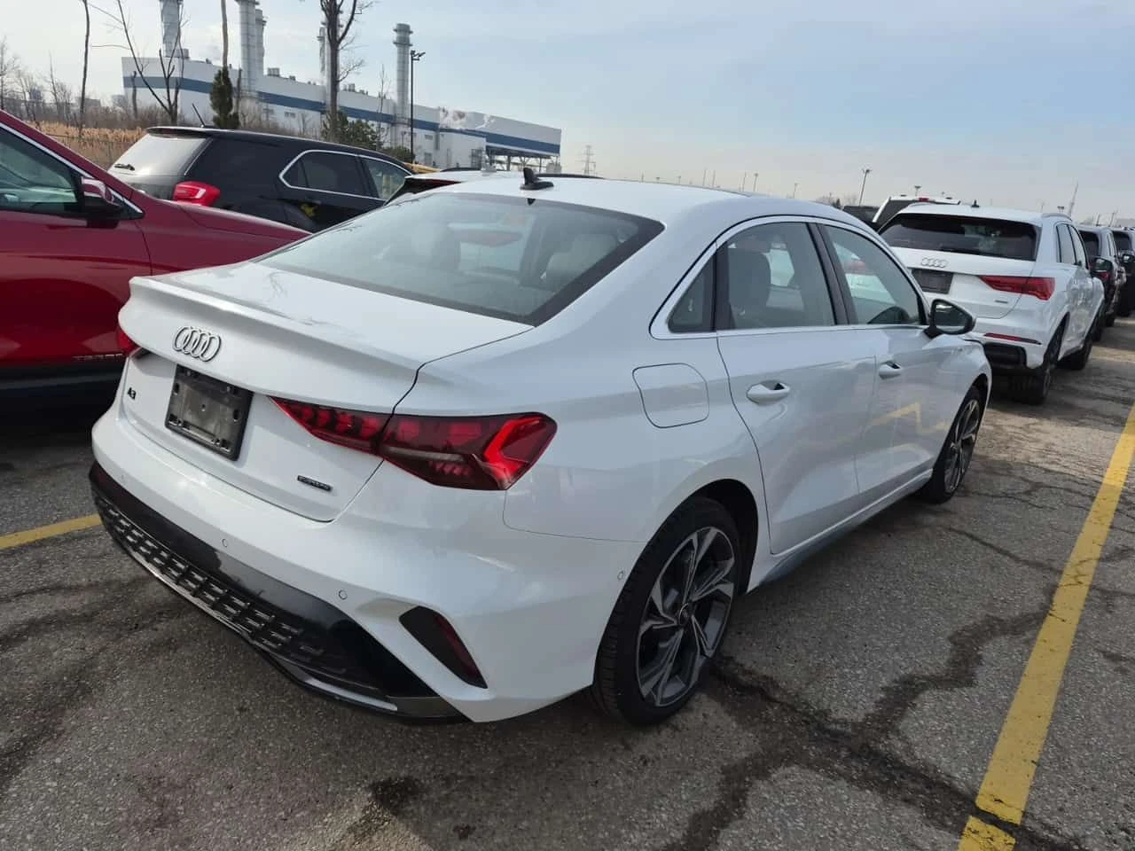 Audi A3 * PROGRESSIV* ПАНОРАМА* ДВА КЛЮЧА* , снимка 3 - Автомобили и джипове - 53997487