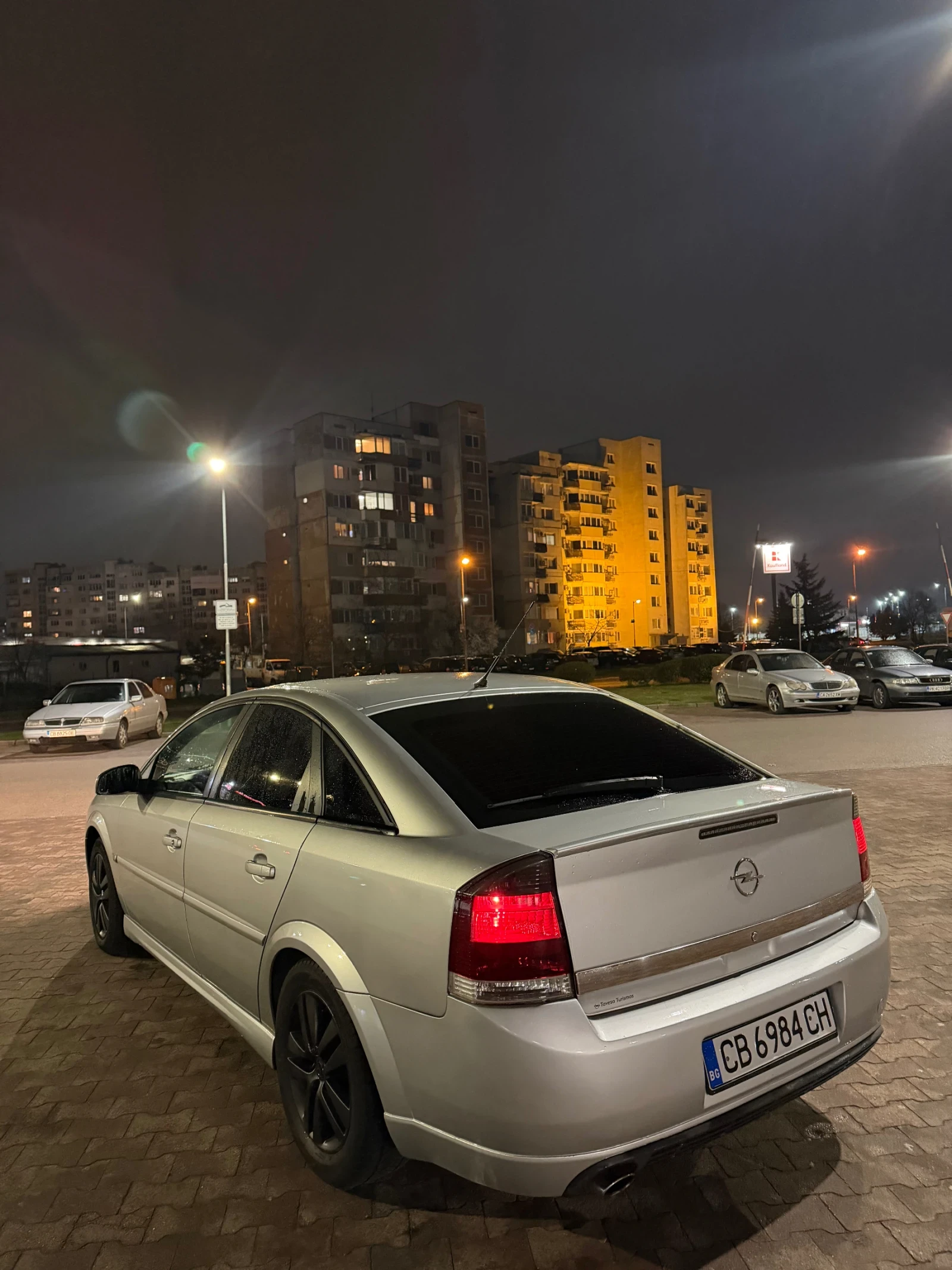 Opel Vectra GTS / 1.9 CDTI 120к.с, снимка 8 - Автомобили и джипове - 54020302
