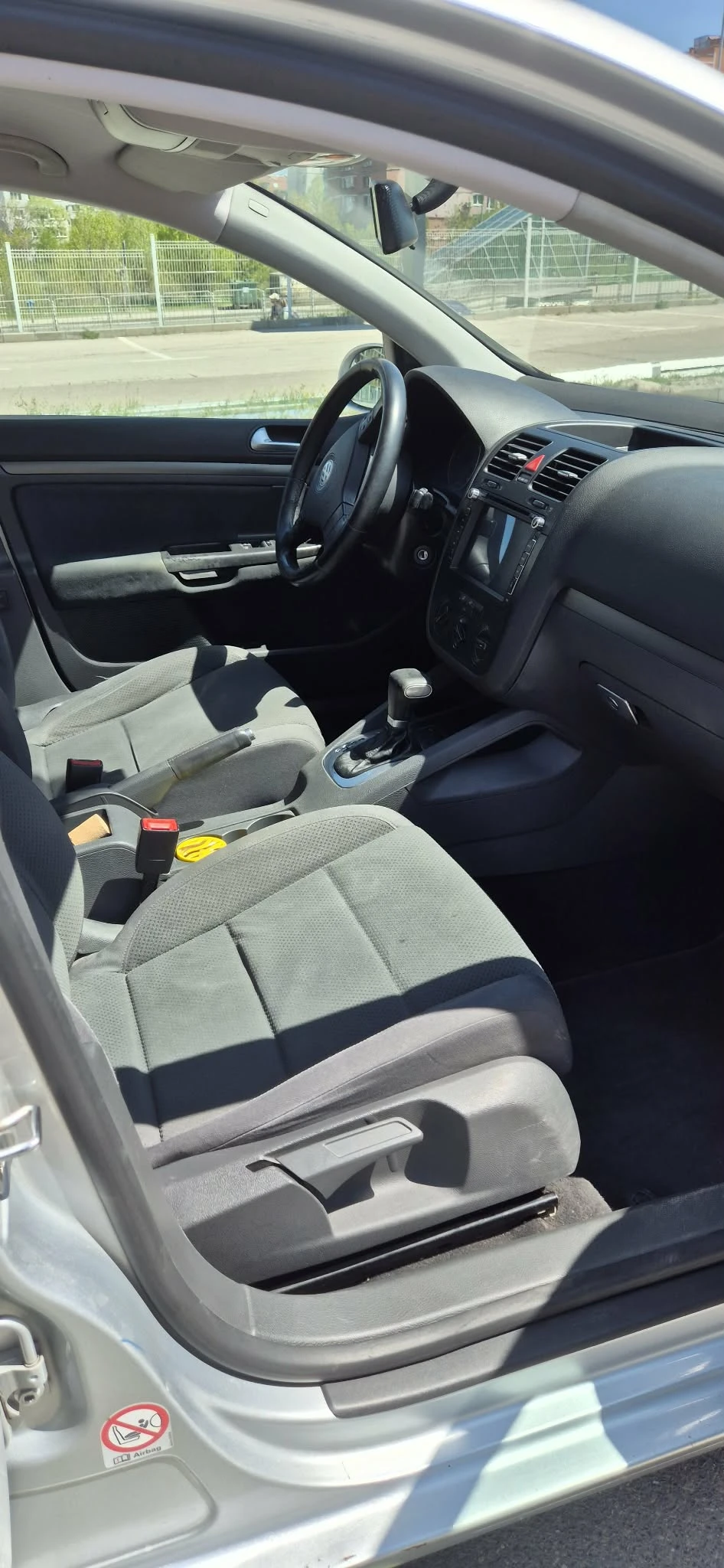 VW Golf V 1.9 TDI - DSG, снимка 8 - Автомобили и джипове - 54311698