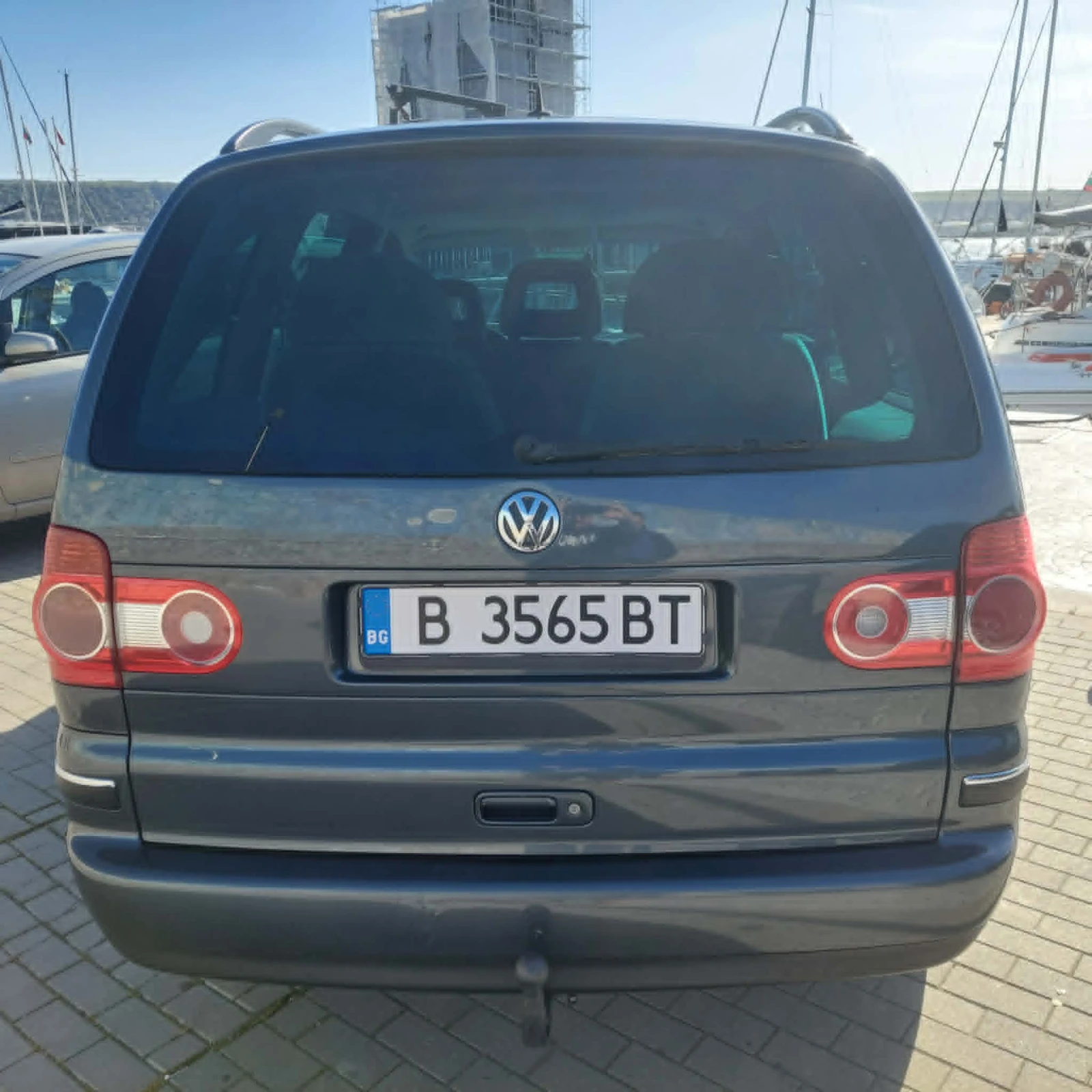 VW Sharan 1.9 TDI, снимка 4 - Автомобили и джипове - 54358232