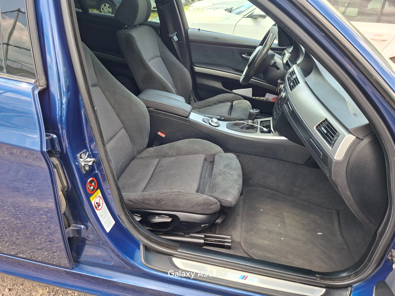 BMW 320 2, 0 D 163кс. M-Пакет, снимка 7 - Автомобили и джипове - 54620970