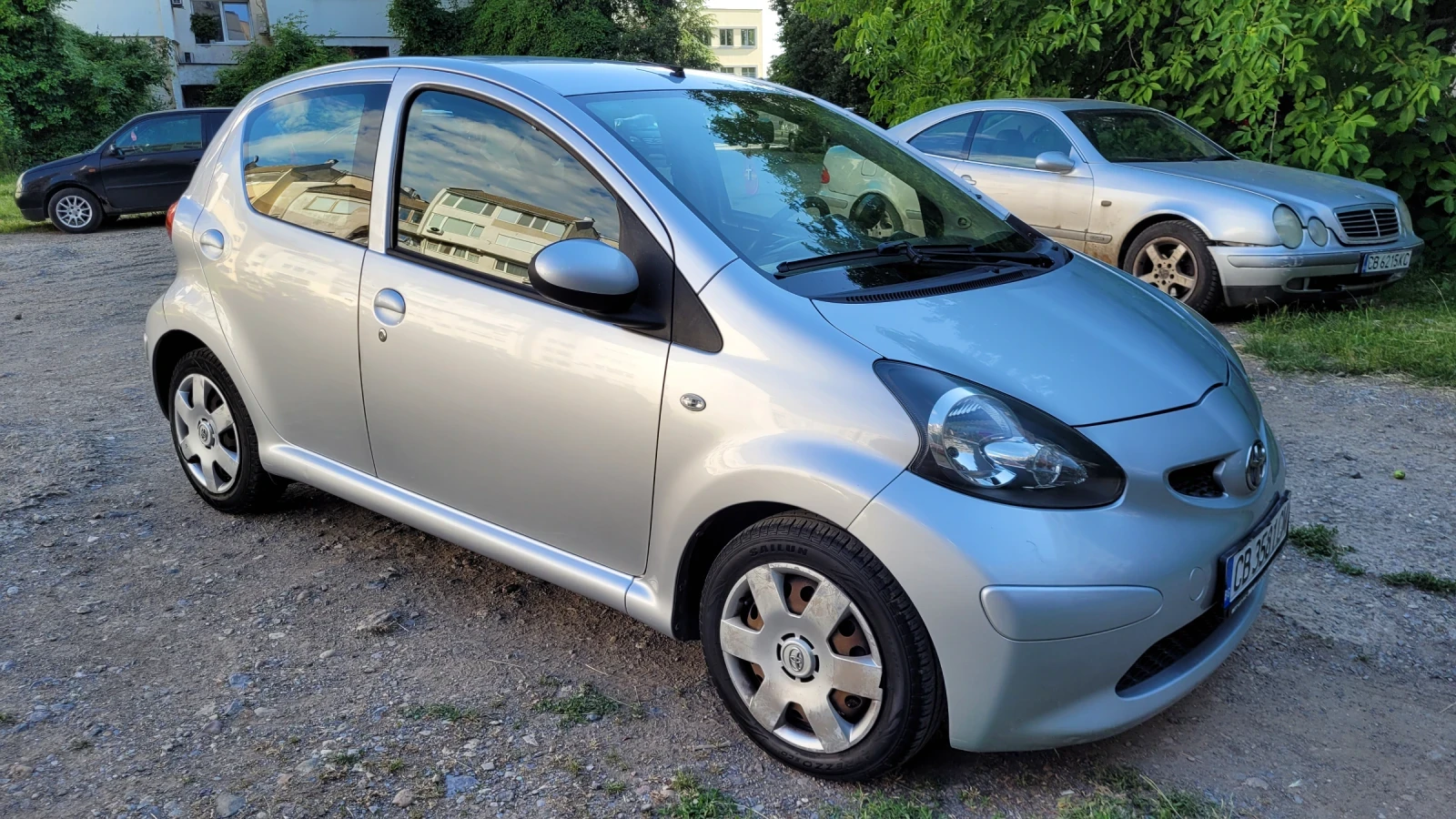 Toyota Aygo 1.2i АВТОМАТ, снимка 2 - Автомобили и джипове - 54844776