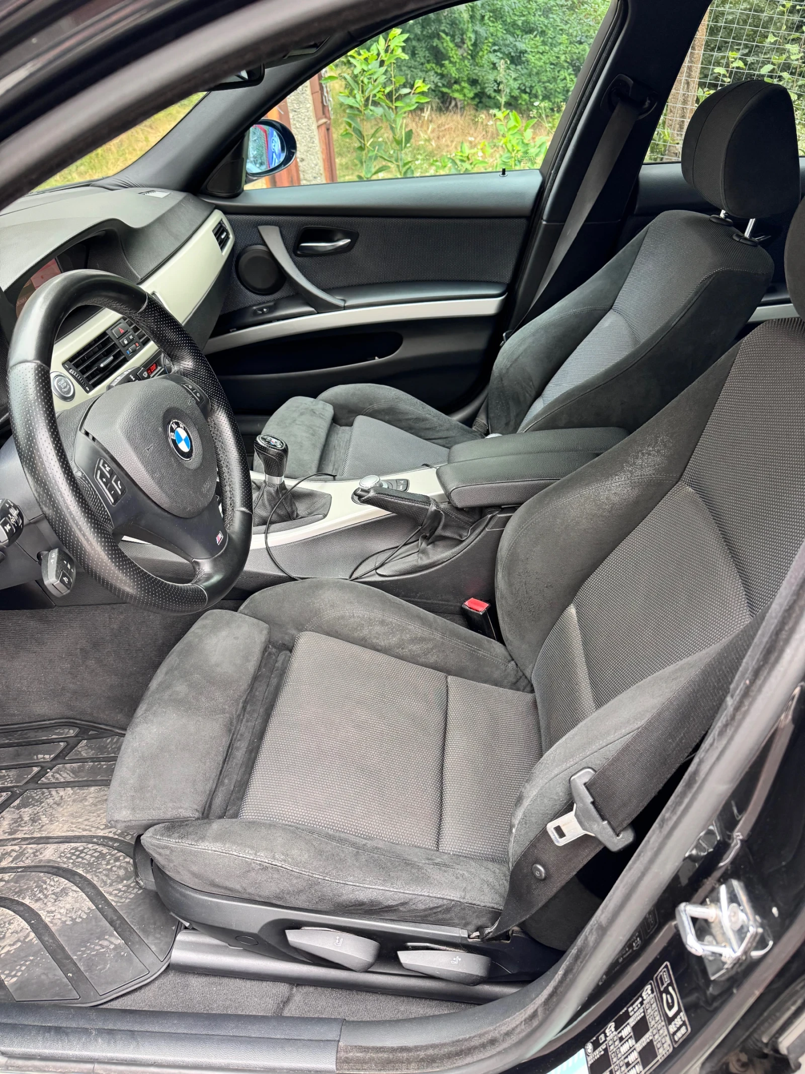 BMW 330 xd, снимка 10 - Автомобили и джипове - 55213135