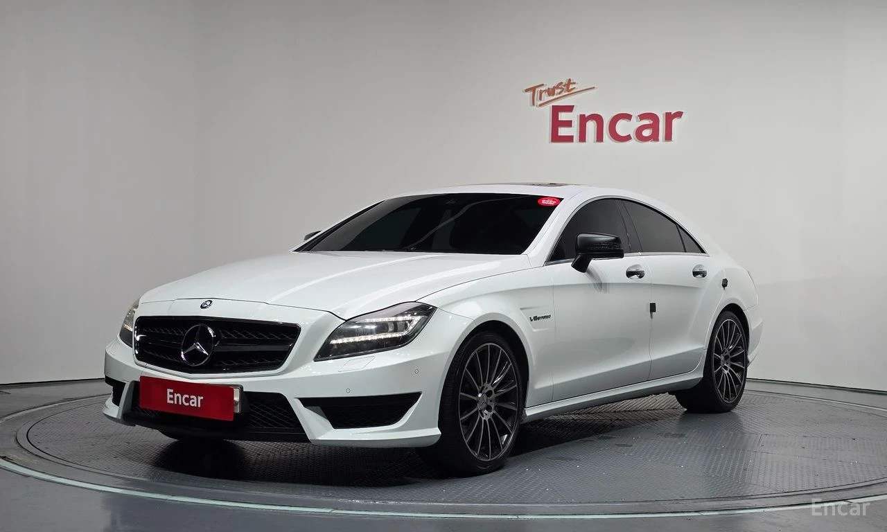 Mercedes-Benz CLS 63 AMG HARMON* KARDON* ОБДУХВАНЕ* ПАНОРАМА* МАСАЖ* КЕЙЛЕС