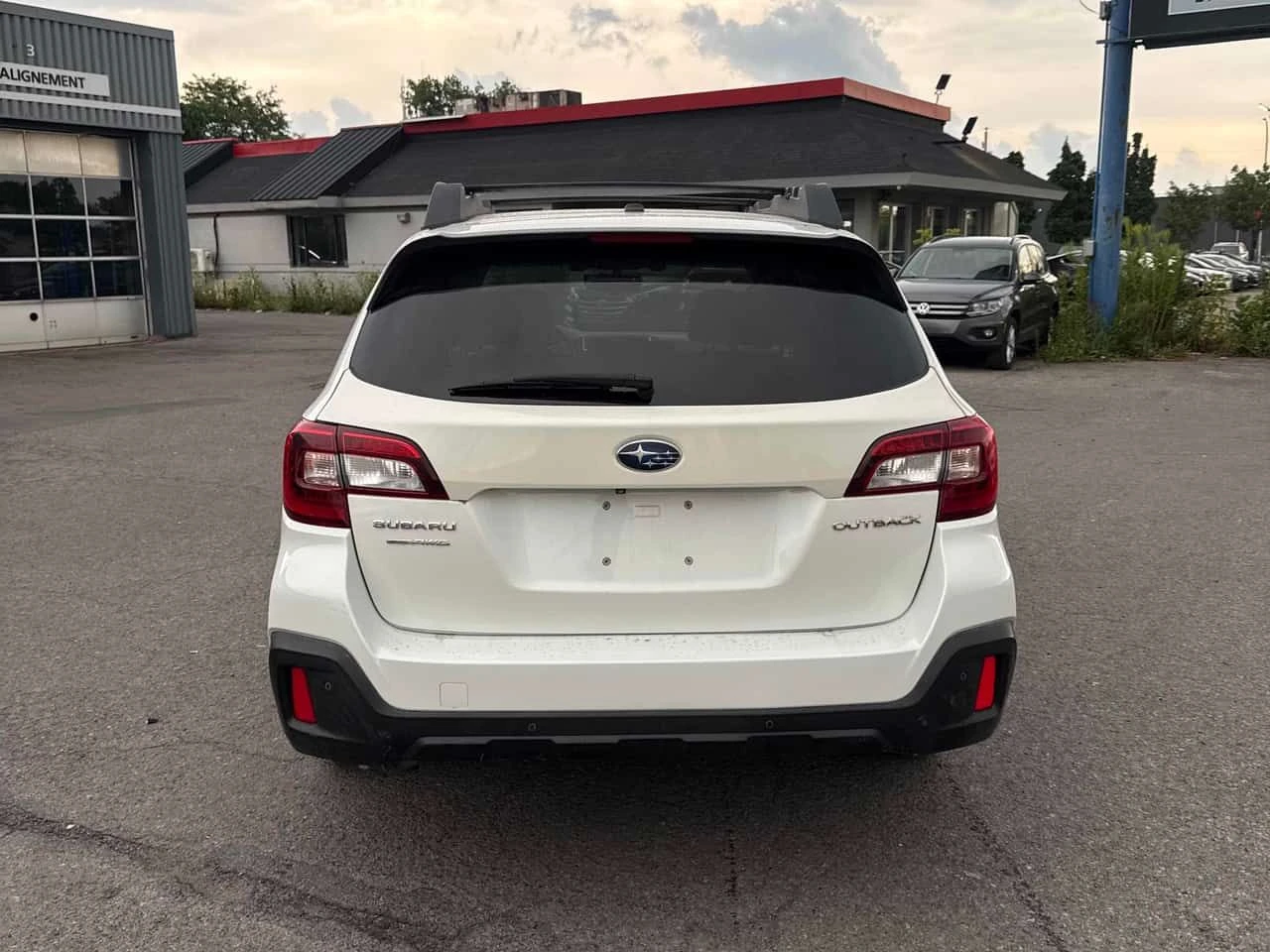 Subaru Outback * Limited * CARFAX * ОПЦИЯ ЗА ФИНАНСИРАНЕ, снимка 4 - Автомобили и джипове - 55631845