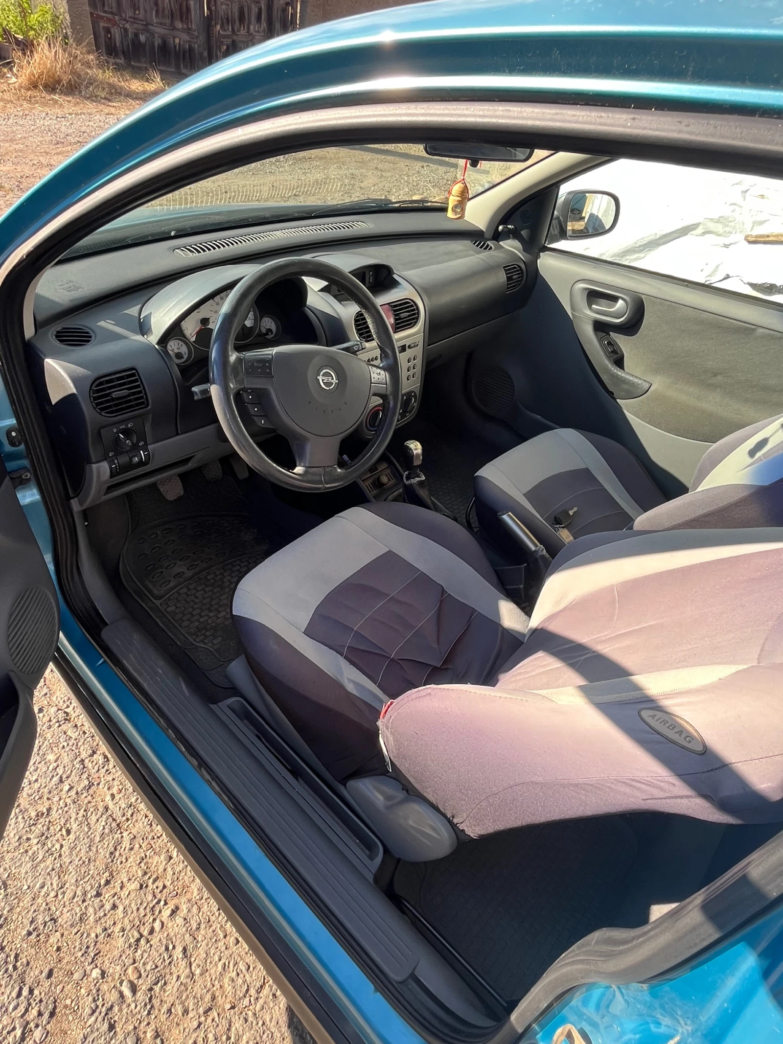 Opel Corsa, снимка 4 - Автомобили и джипове - 56139822