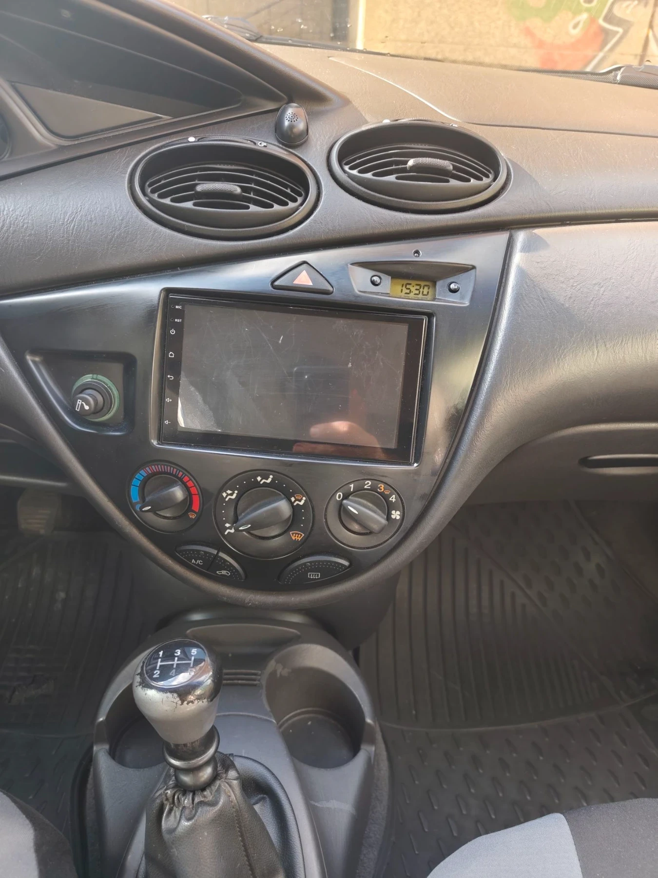 Ford Focus 1, 8 t, снимка 11 - Автомобили и джипове - 56461294