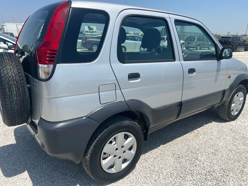 Daihatsu Terios 1.3i gaz, снимка 6 - Автомобили и джипове - 46157086