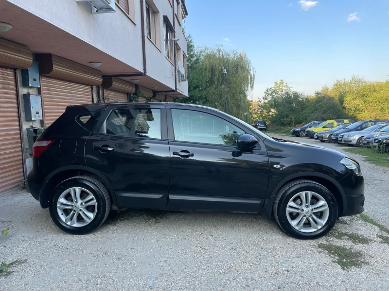 Nissan Qashqai, снимка 4 - Автомобили и джипове - 49263892