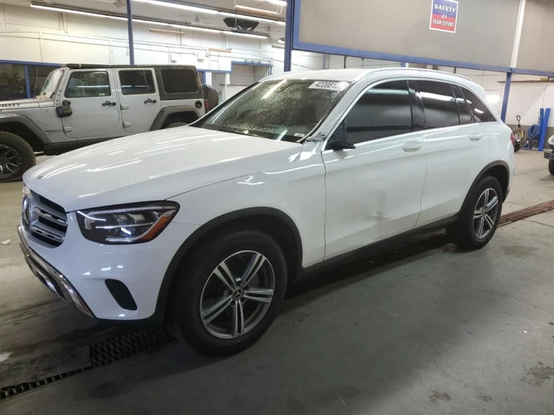 Mercedes-Benz GLC 300, снимка 2 - Автомобили и джипове - 49585128