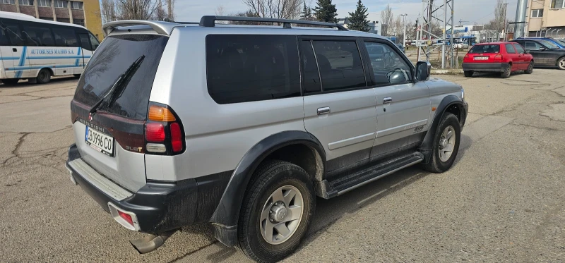 Mitsubishi Pajero sport 2.5 TDI, снимка 6 - Автомобили и джипове - 53468556