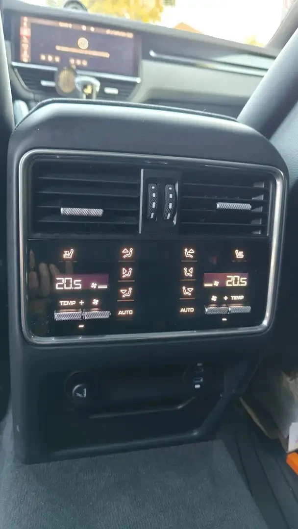 Porsche Cayenne COUPE Цена до България & АвтоКредит, снимка 7 - Автомобили и джипове - 56145713