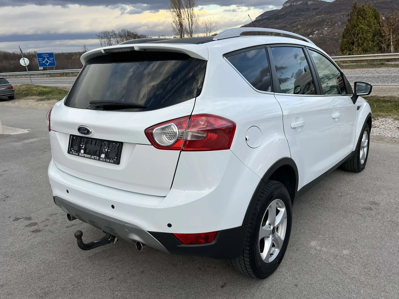 Ford Kuga 2.0TDI 140кс EURO 5A TITANIUM АВТОПИЛОТ ПЕРФЕКТЕН - изображение 4