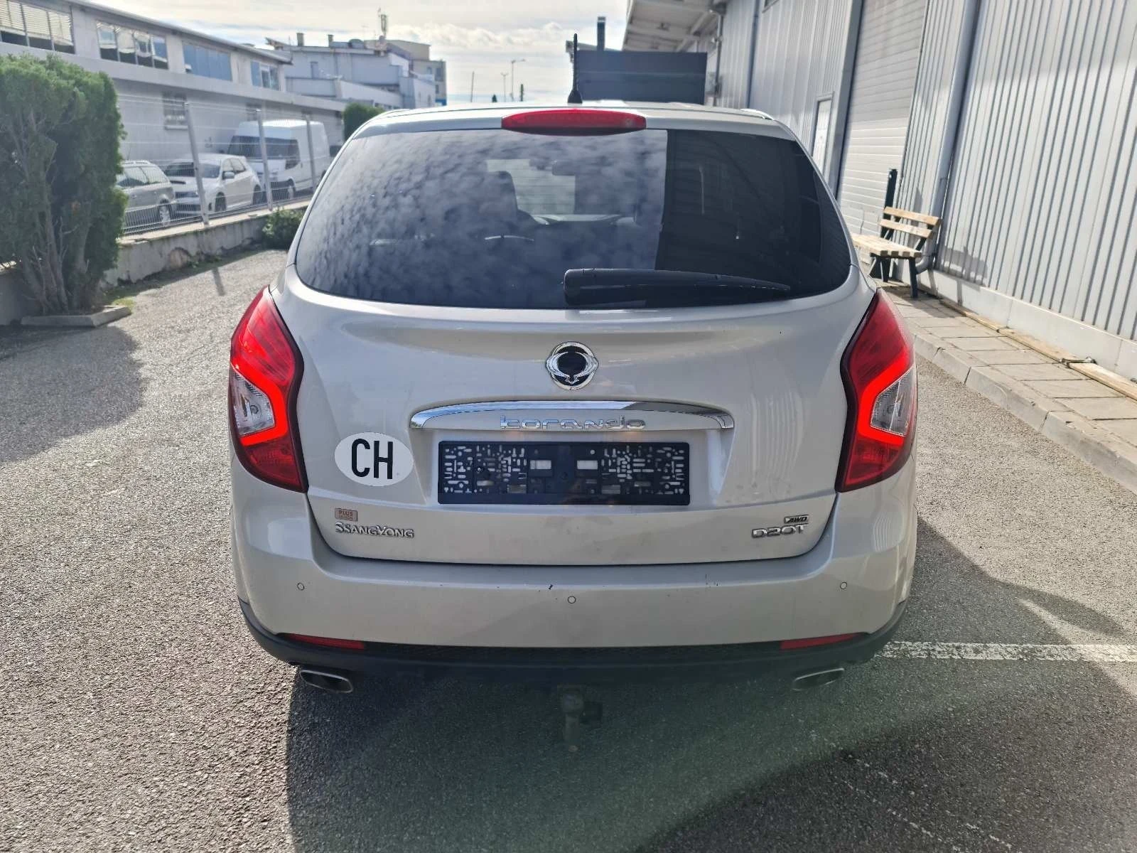 SsangYong Korando 2.0D 4WD - изображение 10