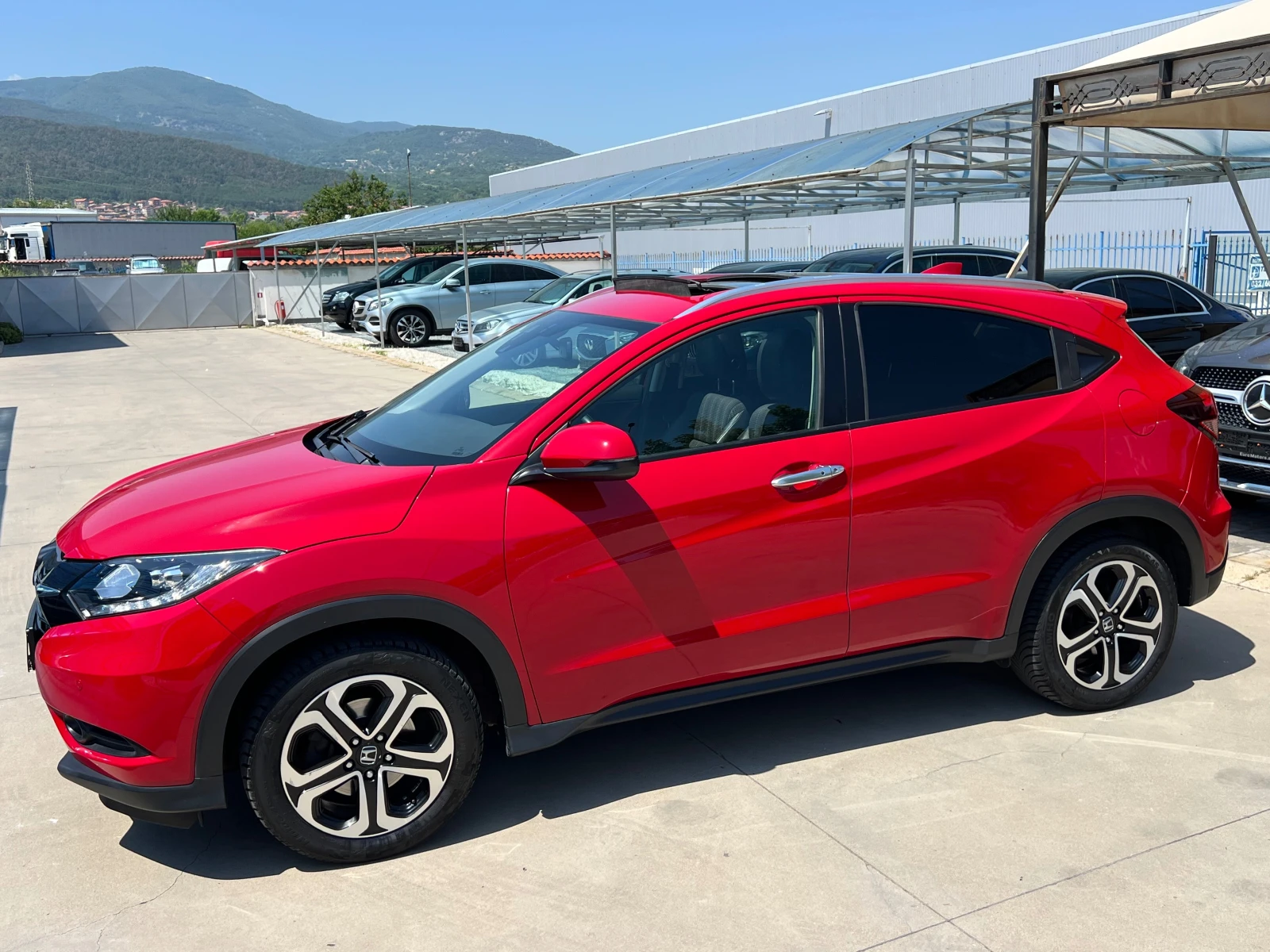 Honda Hr-v 1.5 I-VTEC, EXECUTIVE, PANO, LED, KEY-GO, NAVI+ CA - изображение 7