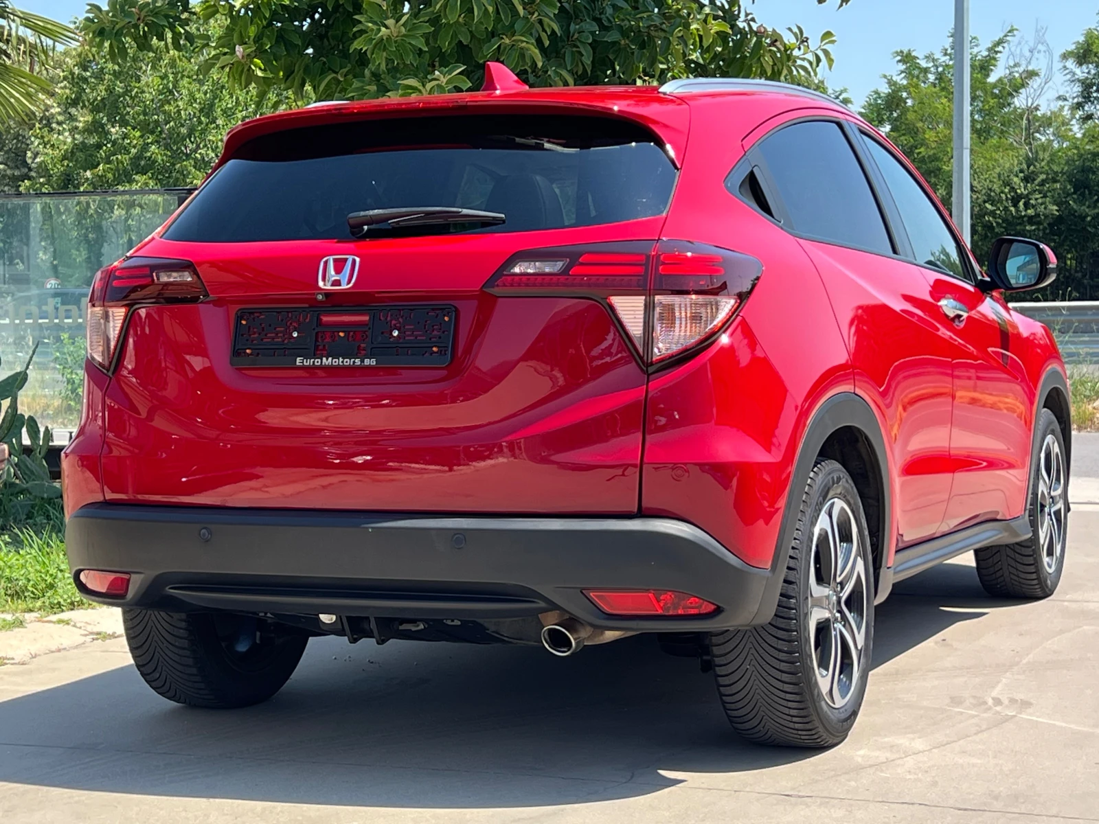 Honda Hr-v 1.5 I-VTEC, EXECUTIVE, PANO, LED, KEY-GO, NAVI+ CA - изображение 5