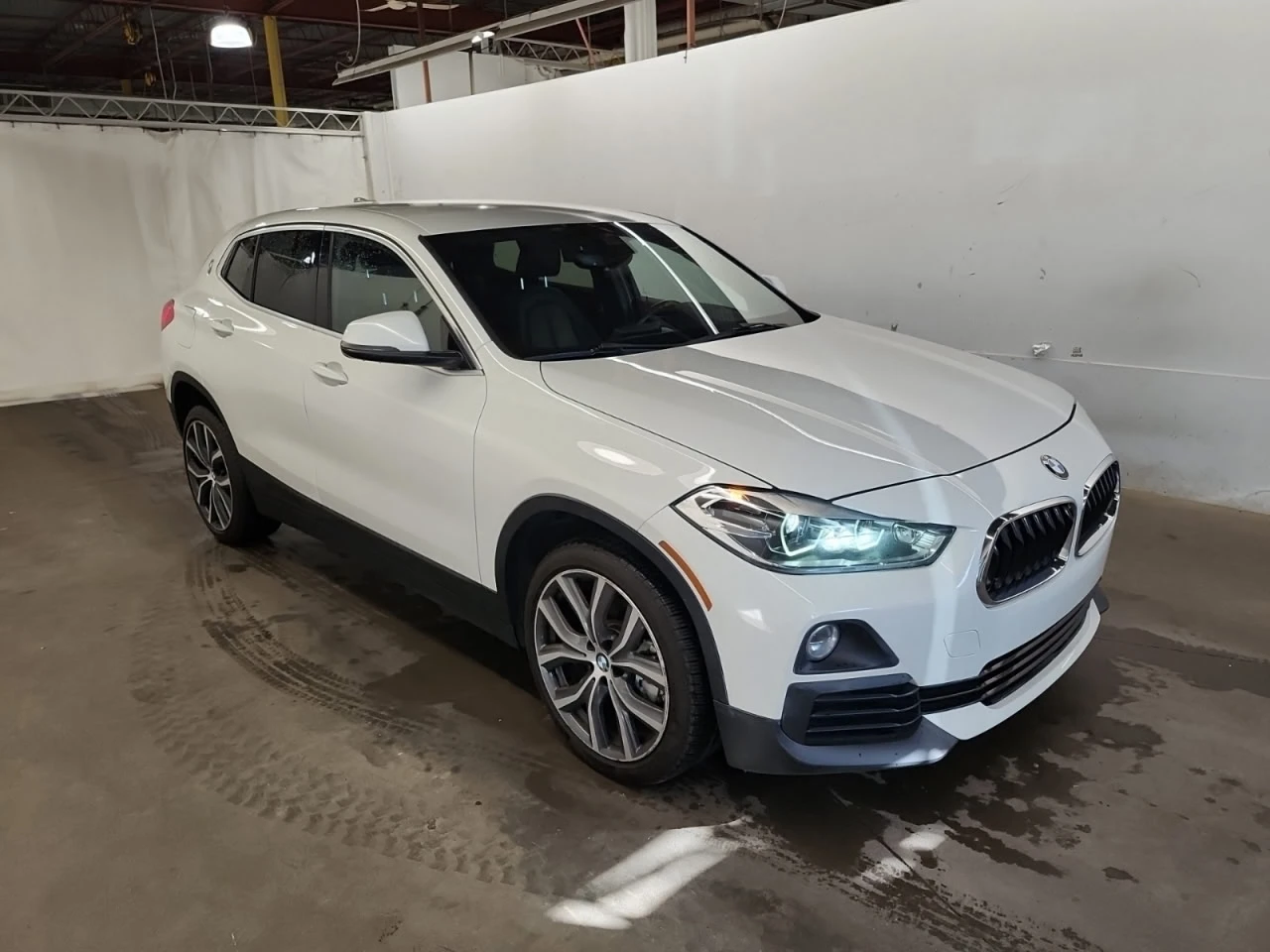 BMW X2 * АВТО КРЕДИТ* ЦЕНА ДО БГ * Сервизна история *  - изображение 3