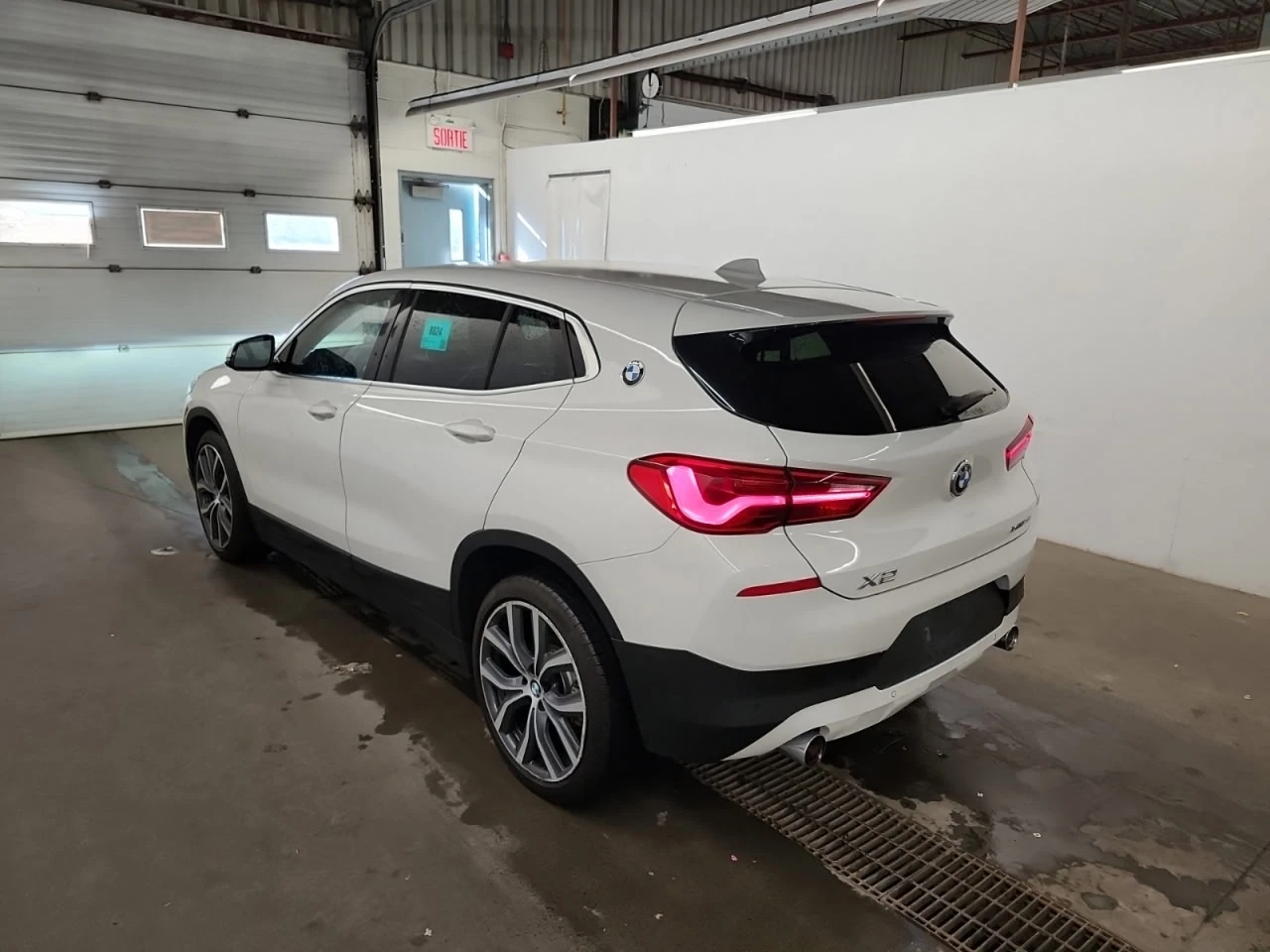 BMW X2 * АВТО КРЕДИТ* ЦЕНА ДО БГ * Сервизна история *  - изображение 6