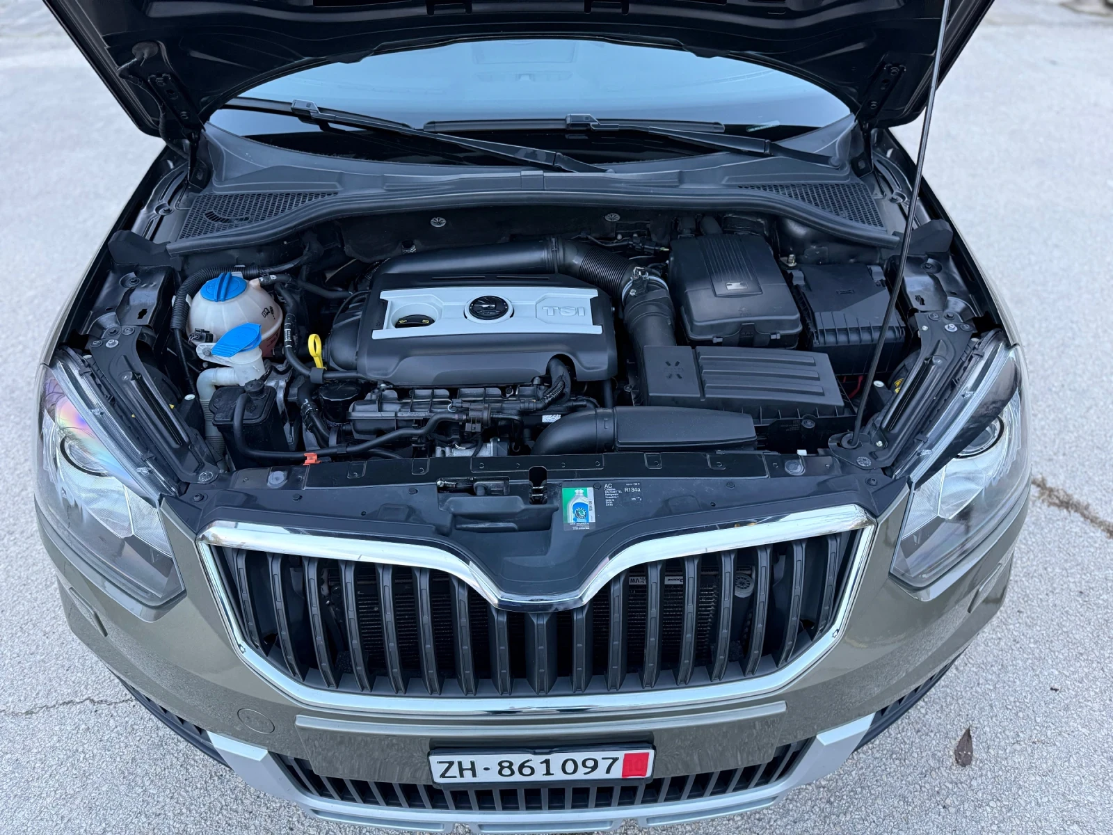 Skoda Yeti 1.8TSi / 4x4 / AUTOMATIC | Mobile.bg   15