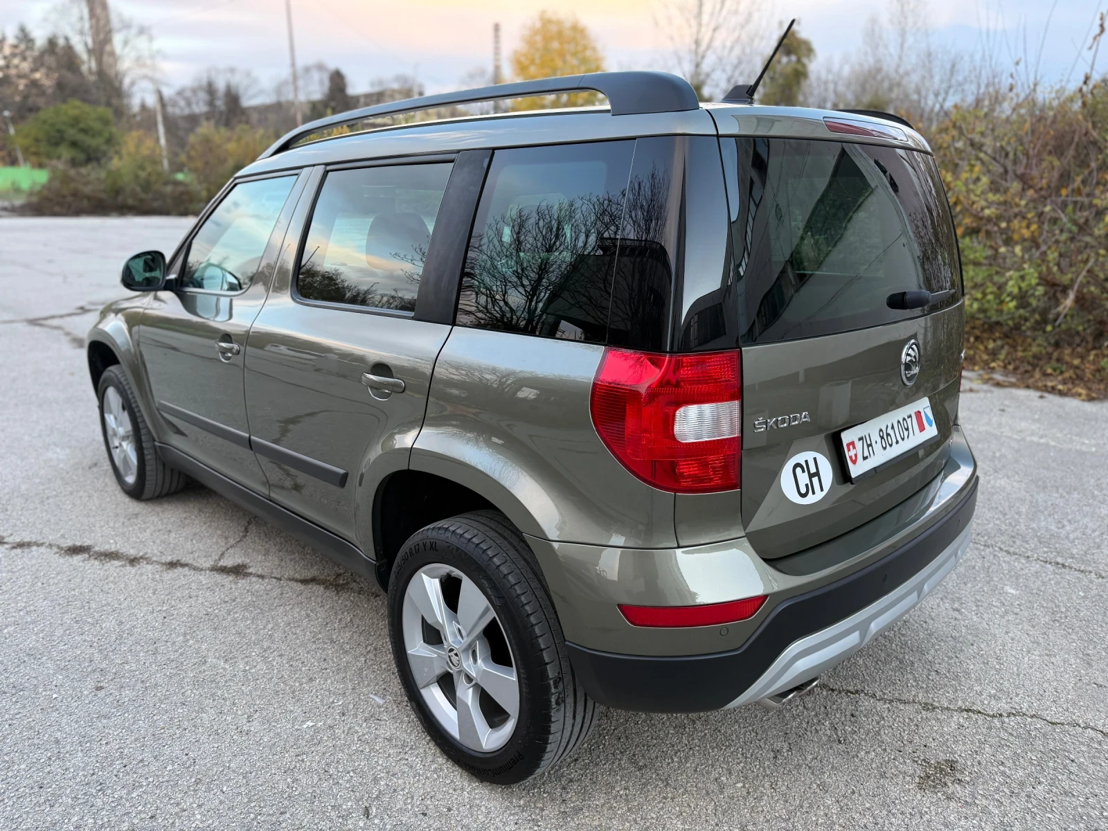 Skoda Yeti 1.8TSi / 4x4 / AUTOMATIC | Mobile.bg   5