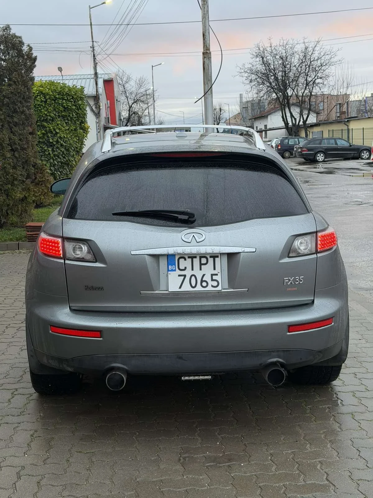 Infiniti Fx 35 3.5, снимка 3 - Автомобили и джипове - 53884100