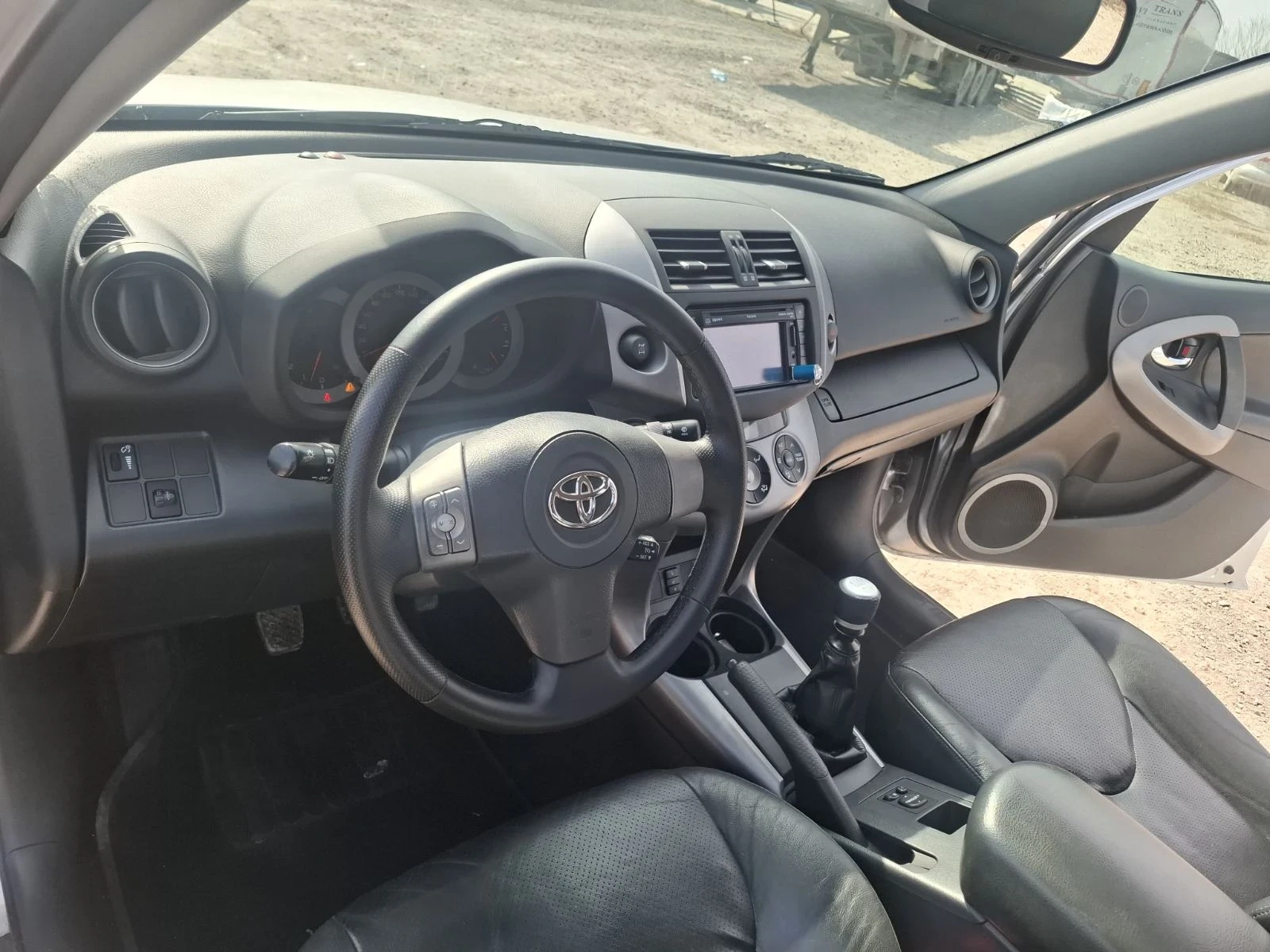 Toyota Rav4, снимка 14 - Автомобили и джипове - 53963927