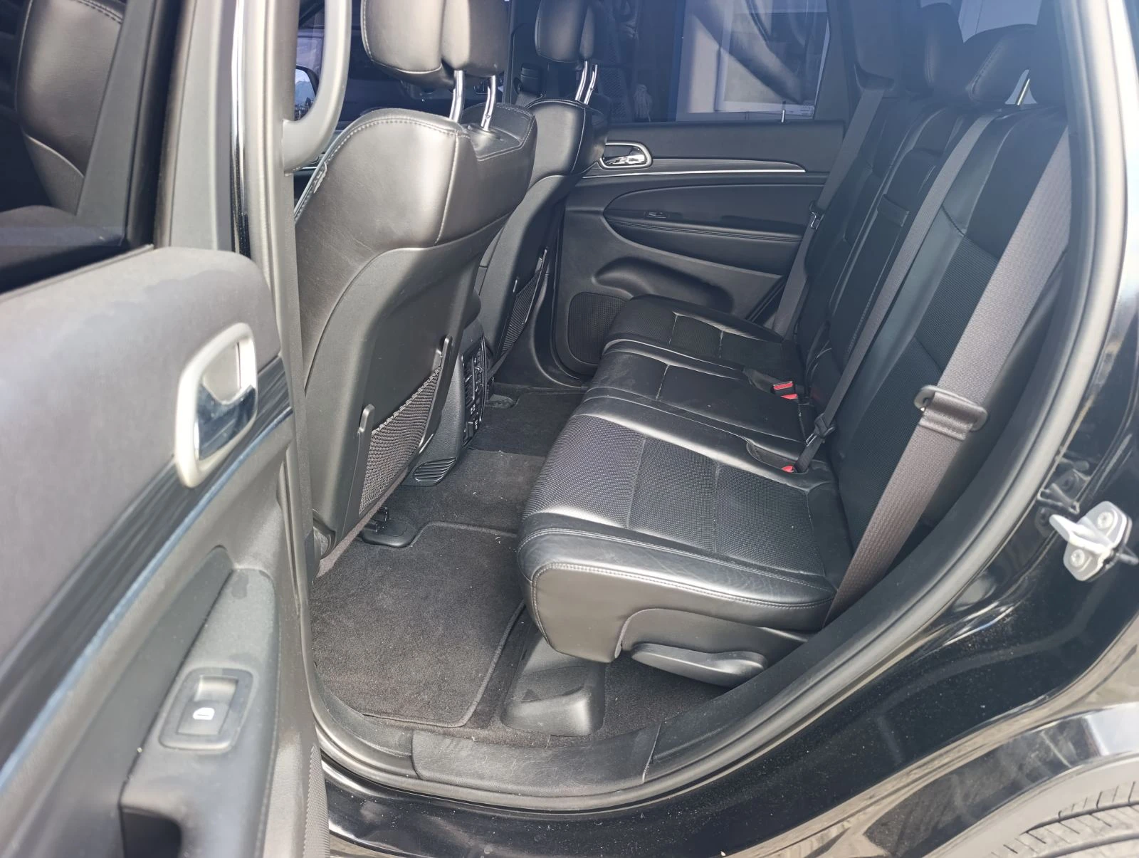 Jeep Grand cherokee 3.6 V6 Limitet WK2 �������� ����  | Mobile.bg � ����������� 9