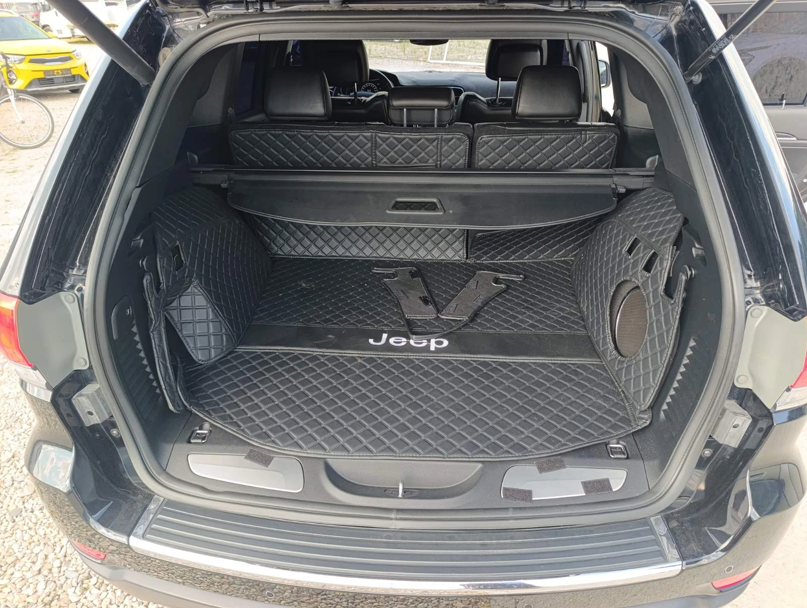 Jeep Grand cherokee 3.6 V6 Limitet WK2 �������� ����  | Mobile.bg � ����������� 11