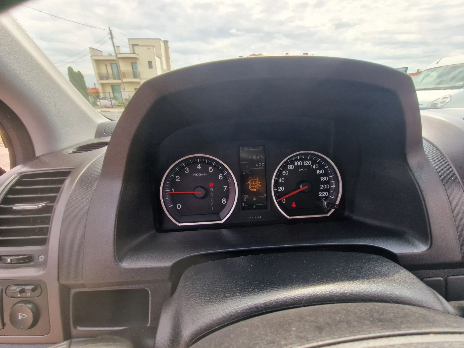 Honda Cr-v 2.0-AVTOMAT , снимка 15 - Автомобили и джипове - 55195738