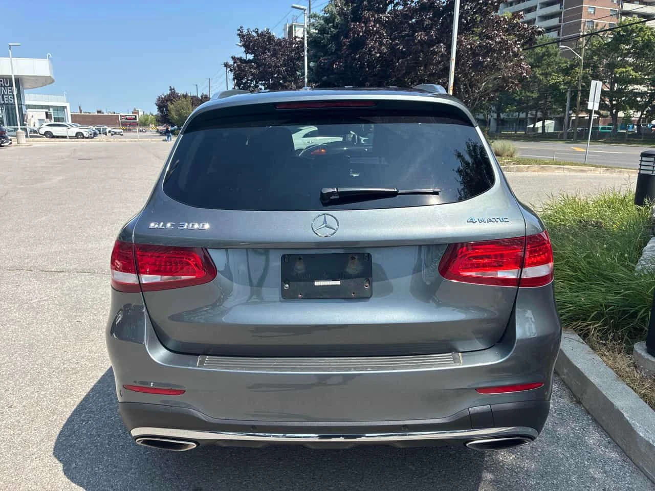 Mercedes-Benz GLC 300 * ПРЕДСТАВИТЕЛСТВО НА МЕРЦЕДЕС * CARFAX, снимка 15 - Автомобили и джипове - 55504512