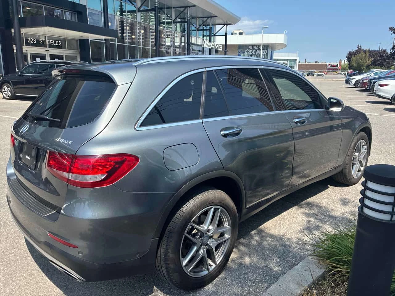 Mercedes-Benz GLC 300 * ПРЕДСТАВИТЕЛСТВО НА МЕРЦЕДЕС * CARFAX, снимка 3 - Автомобили и джипове - 55504512