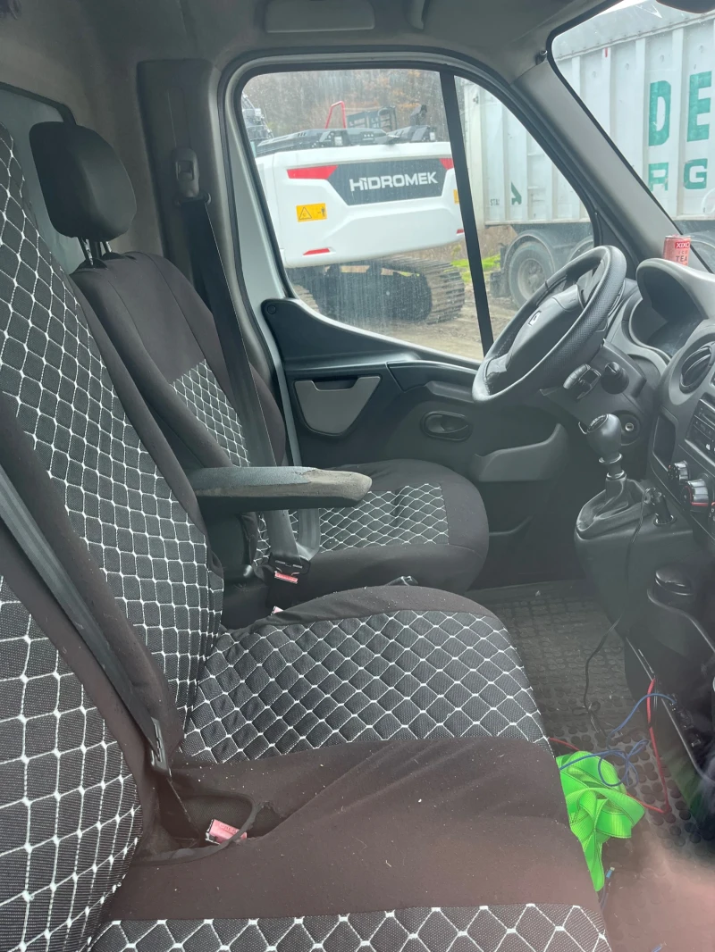 Renault Master, снимка 6 - Бусове и автобуси - 52652394