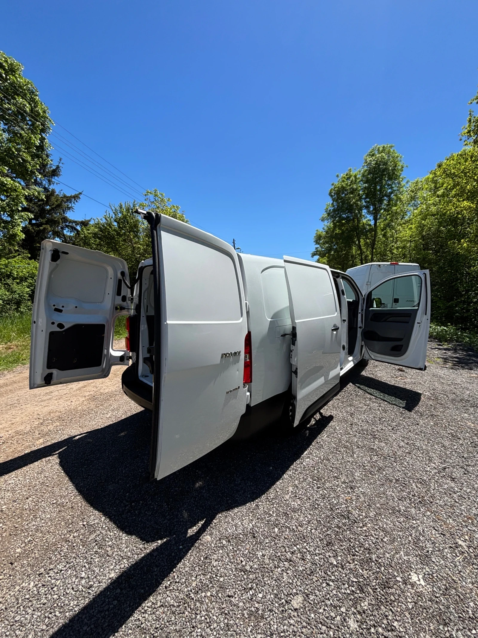 Toyota Proace L2 ЕЛЕКТРИЧЕСКА/ГАРАНЦИЯ 2 ГОД. TOYOTA RELAX, снимка 10 - Бусове и автобуси - 55569200