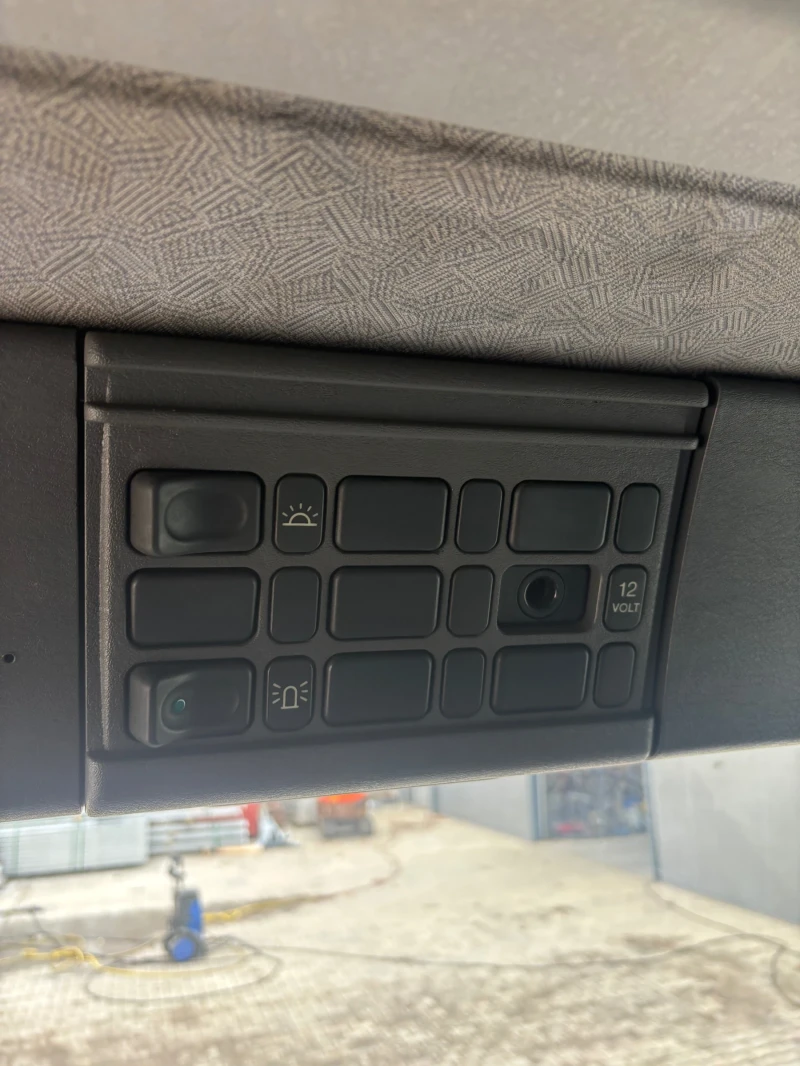 Scania P 94 DB260/ПЪТНА ПОМОЩ, снимка 11 - Камиони - 49910833