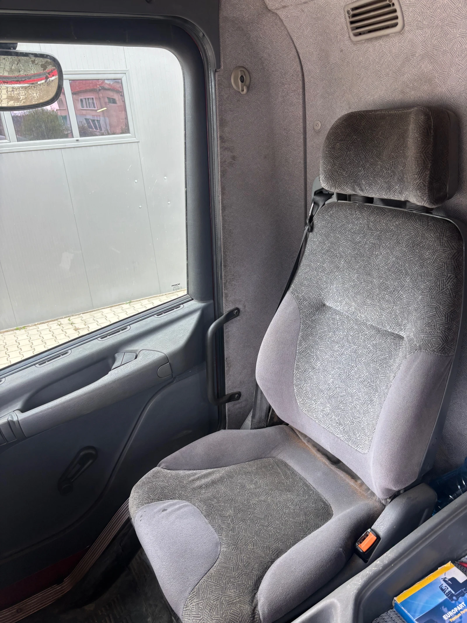 Scania P 94 DB260/ПЪТНА ПОМОЩ - изображение 9