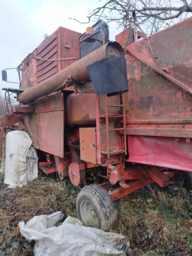 Комбайн Deutz-Fahr m1200, снимка 3