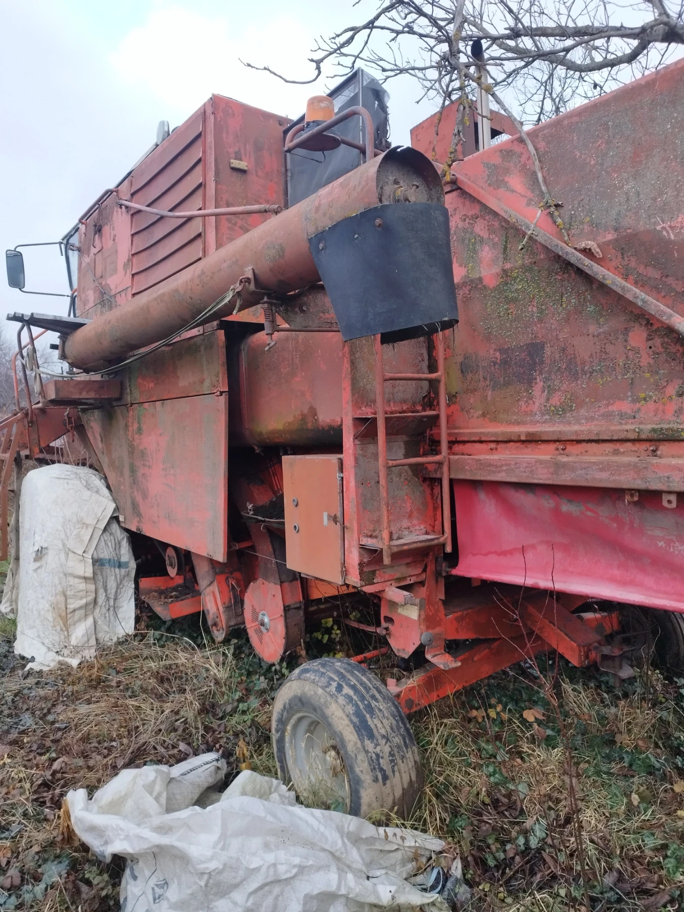 Комбайн Deutz-Fahr m1200 - изображение 3