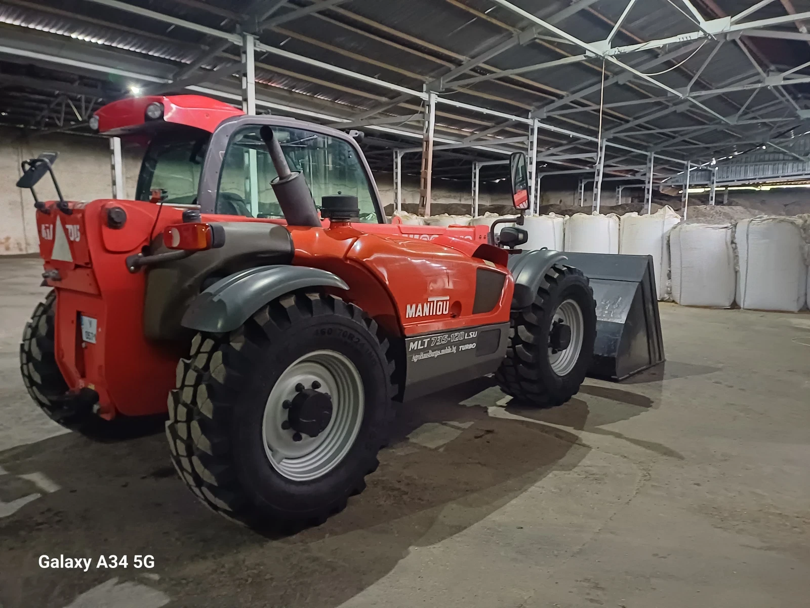 Телескопичен товарач Manitou MLT735-120LSU