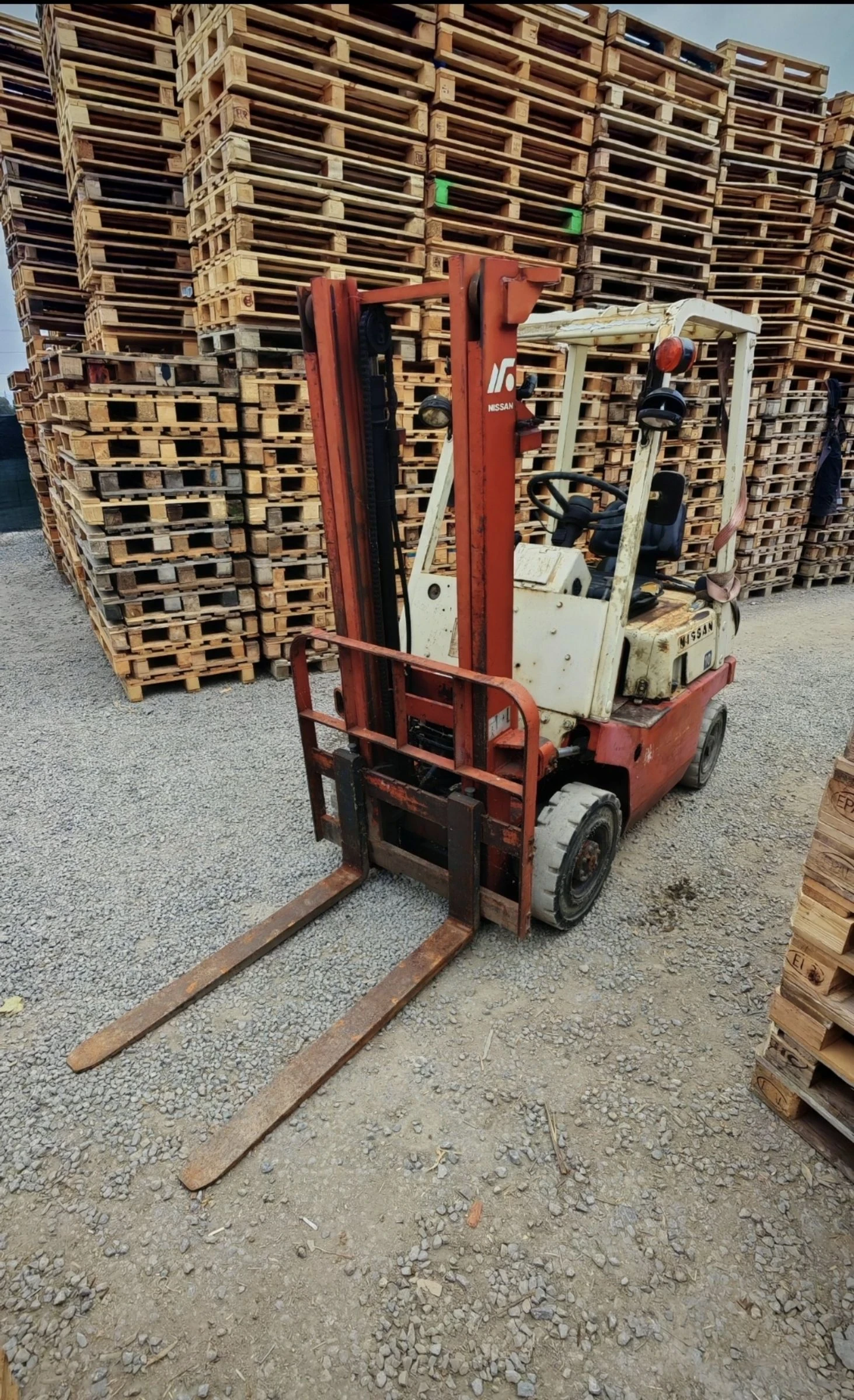 ������� Nissan | Mobile.bg � ����������� 4