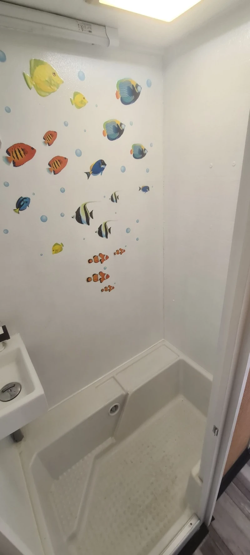 Каравана Hobby, снимка 9 - Каравани и кемпери - 51927793