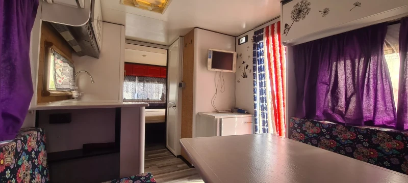 Каравана Hobby, снимка 6 - Каравани и кемпери - 51927793