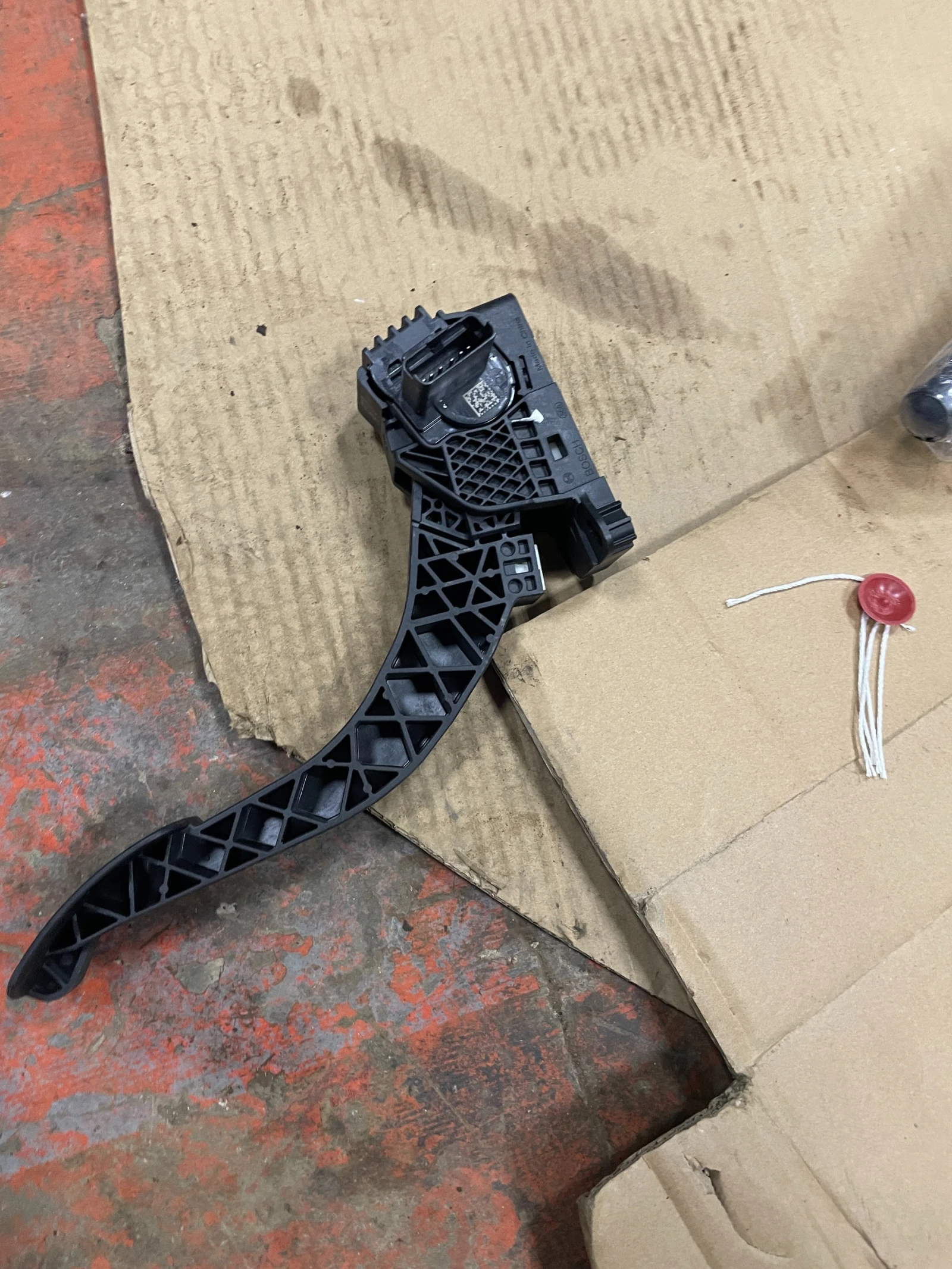 ������ �� ���������� �� ������� �5 ������� ����� �� 1.2 ������  | Mobile.bg � ����������� 2