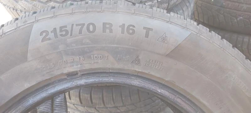 Гуми Зимни 215/70R16, снимка 8 - Гуми и джанти - 30921579