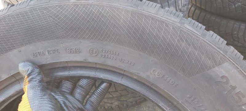 Гуми Зимни 215/70R16, снимка 9 - Гуми и джанти - 30921579