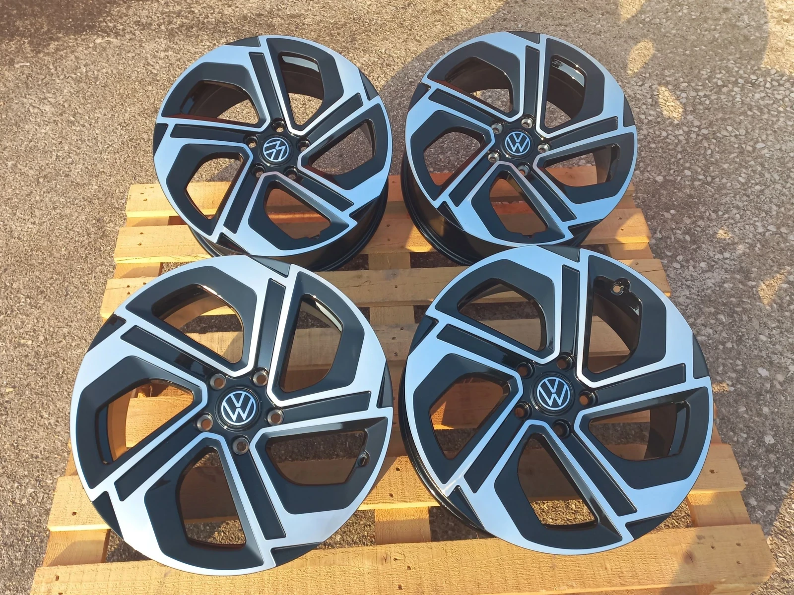 Джанти за VW, снимка 12 - Гуми и джанти - 54984920