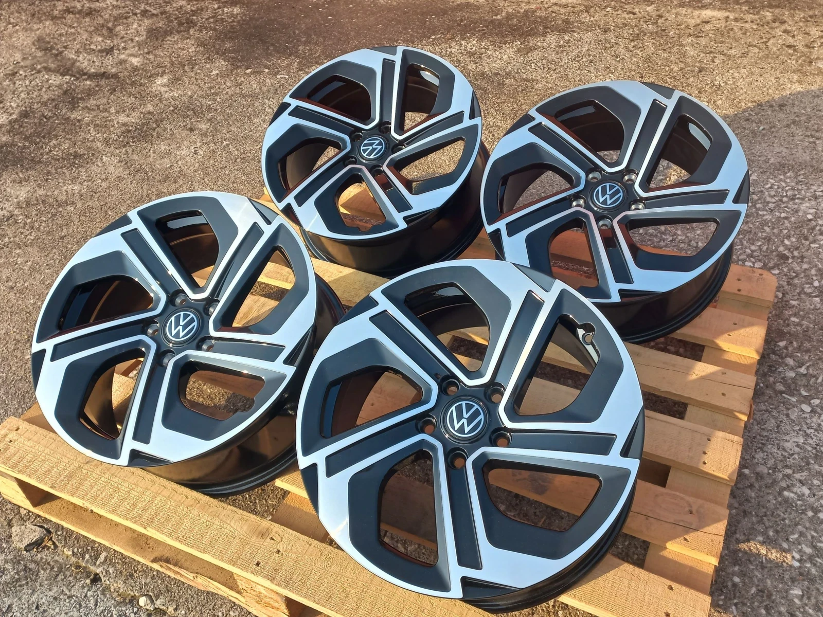 Джанти за VW, снимка 13 - Гуми и джанти - 54984920