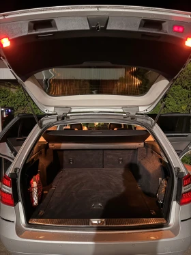 Mercedes-Benz E 220, снимка 9