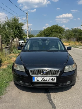     Volvo V50 D5