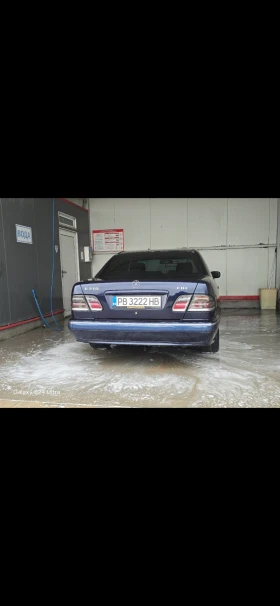 Mercedes-Benz E 270 2.7, снимка 5 — Bazar.bg Mercedes-Benz E 270 2.7, снимка 5