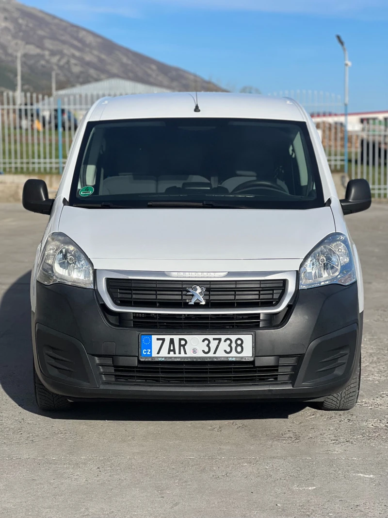 Peugeot Partner Макси / Климатик / Full, снимка 2 - Автомобили и джипове - 45018744